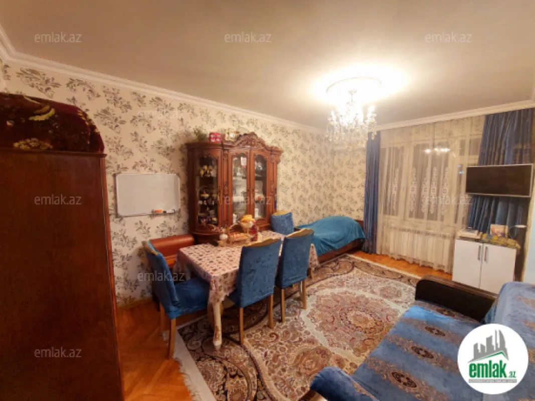 Satılır 2 otaqlı köhnə tikili 50 m²