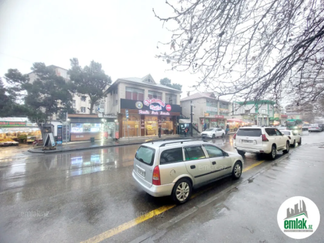 Satılır 2 otaqlı köhnə tikili 50 m²