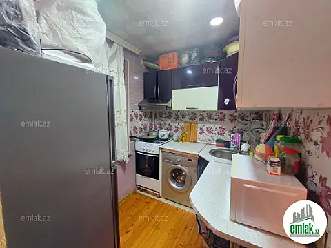 Satılır 2 otaqlı köhnə tikili 50 m²