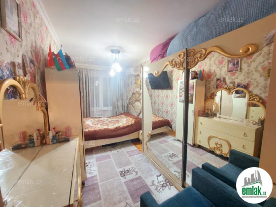 Satılır 2 otaqlı köhnə tikili 50 m²