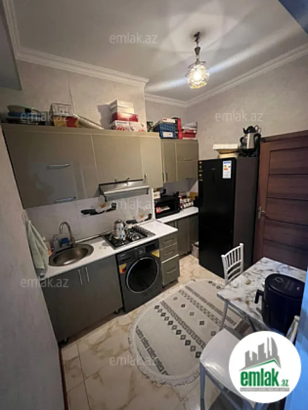 Satılır 2 otaqlı yeni tikili 60 m²