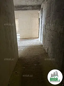 Satılır 4 otaqlı yeni tikili 200 m²