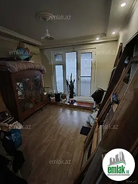 Satılır 3 otaqlı köhnə tikili 62 m²