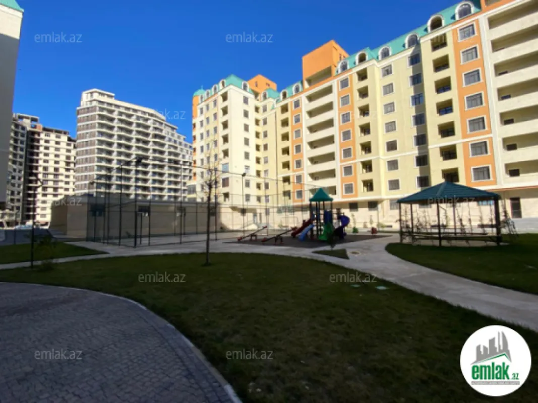 Satılır 3 otaqlı yeni tikili 120 m²