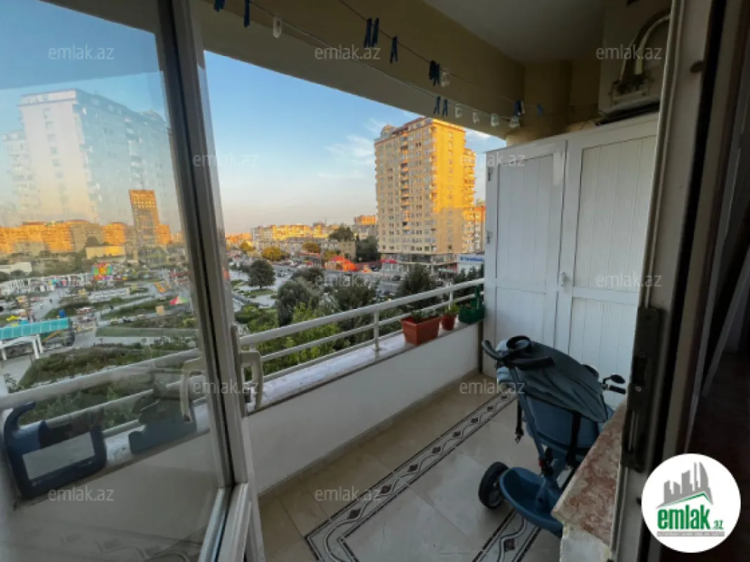 Satılır 3 otaqlı yeni tikili 100 m²