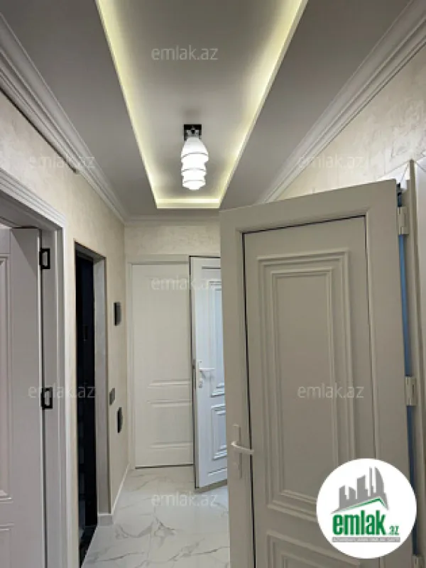 Satılır 2 otaqlı köhnə tikili 56 m²