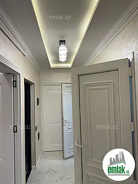 Satılır 2 otaqlı köhnə tikili 56 m²