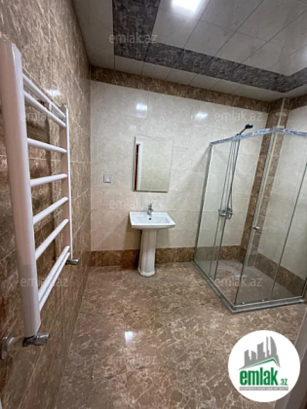 Satılır 2 otaqlı yeni tikili 76 m²