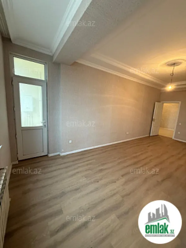 Satılır 2 otaqlı yeni tikili 76 m²