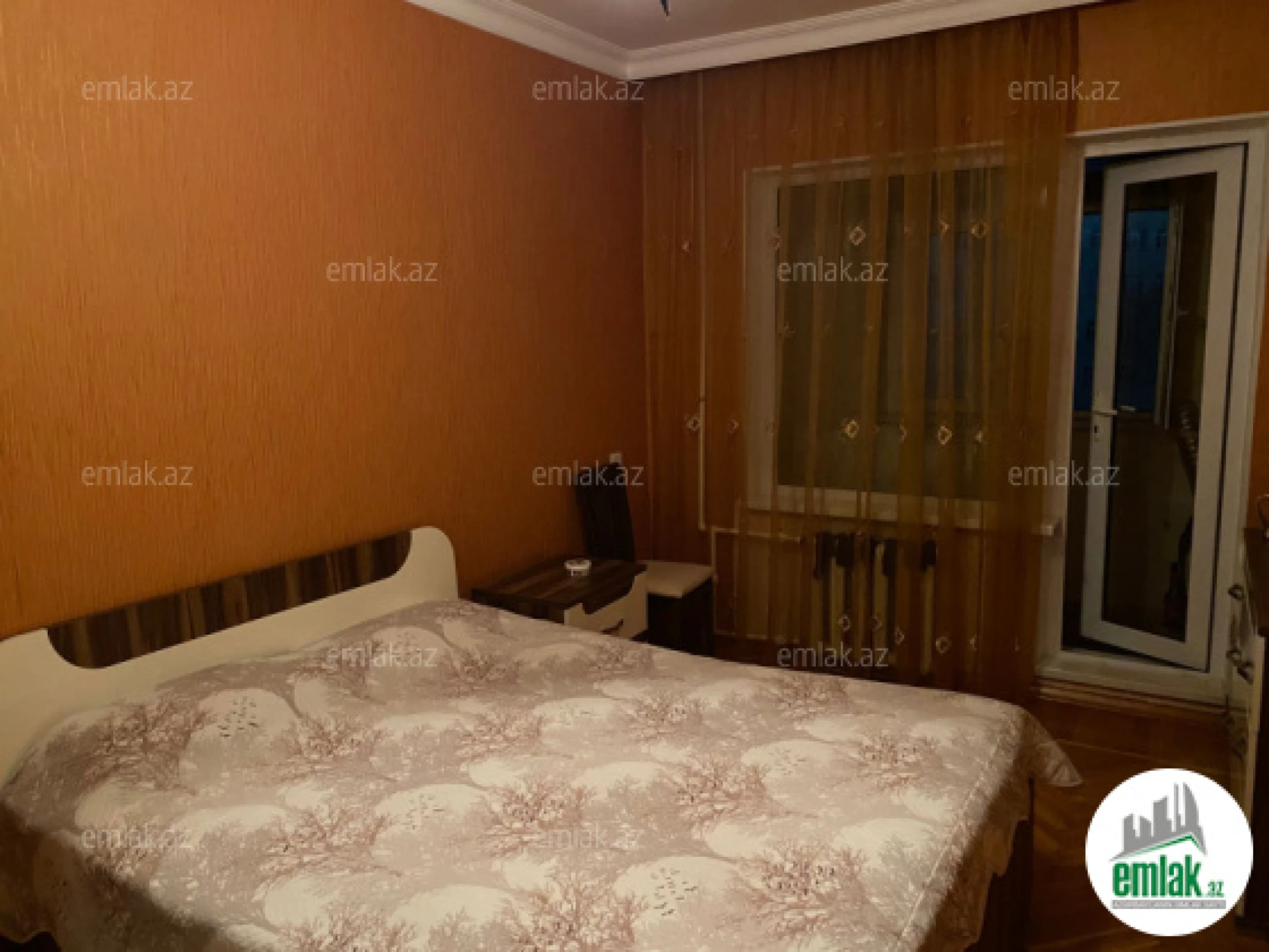 Satılır 3 otaqlı köhnə tikili 75 m²