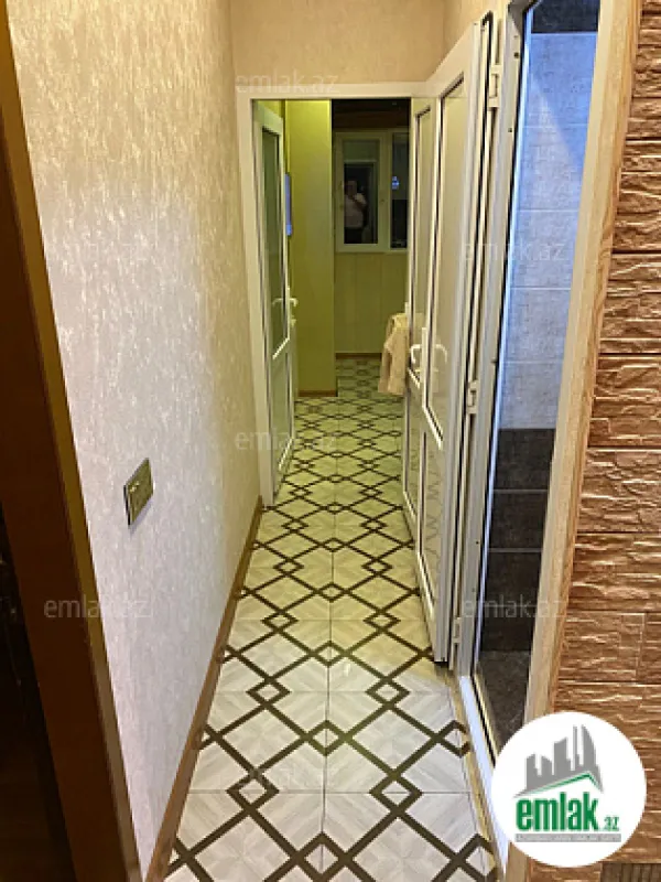 Satılır 3 otaqlı köhnə tikili 75 m²