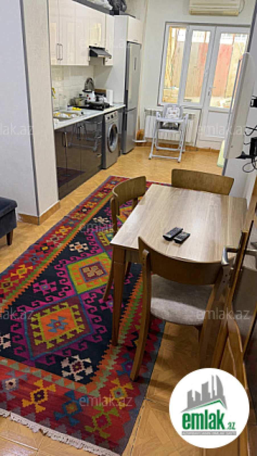 Satılır 5 otaqlı köhnə tikili 77 m²