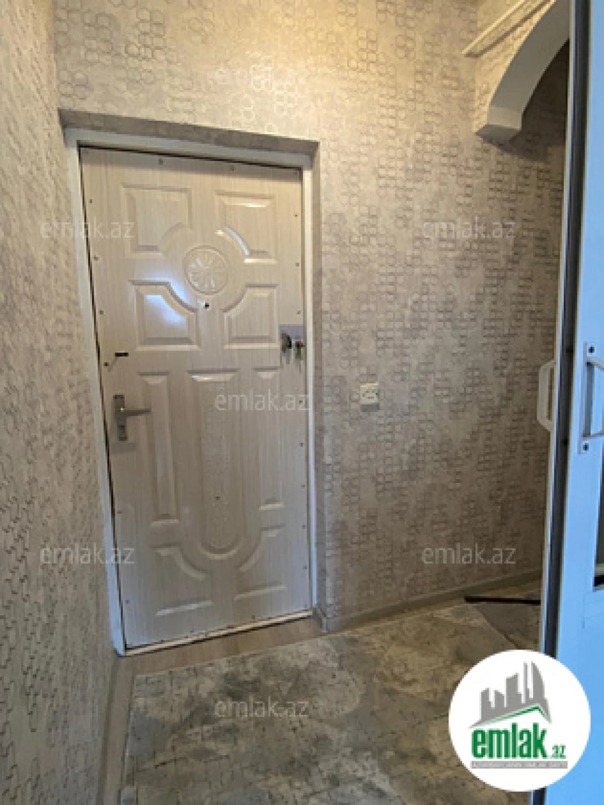 Satılır 3 otaqlı köhnə tikili 65 m²