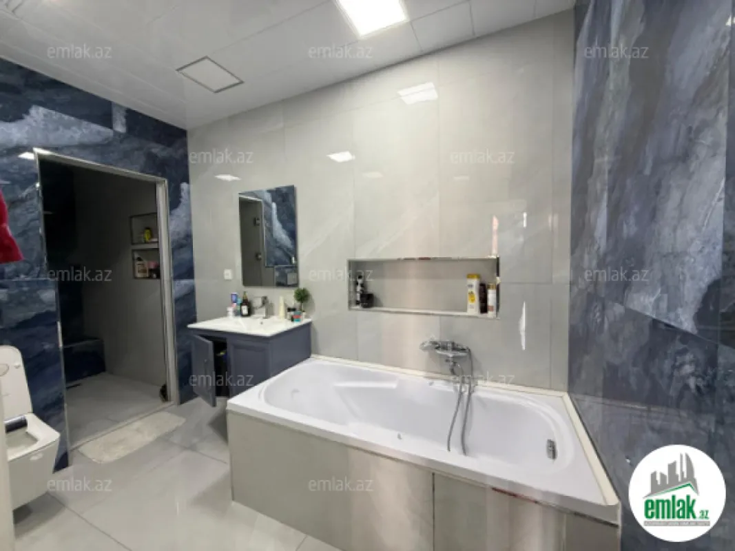 Satılır 3 otaqlı yeni tikili 106 m²