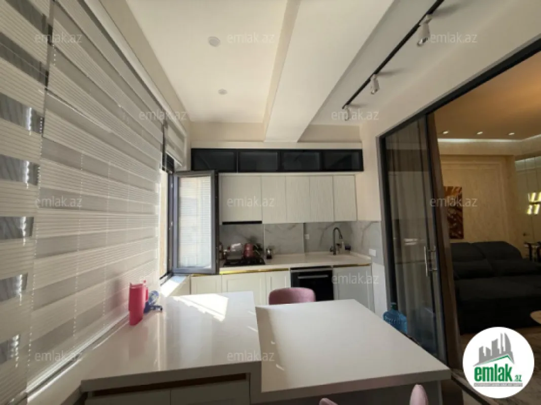 Satılır 3 otaqlı yeni tikili 106 m²