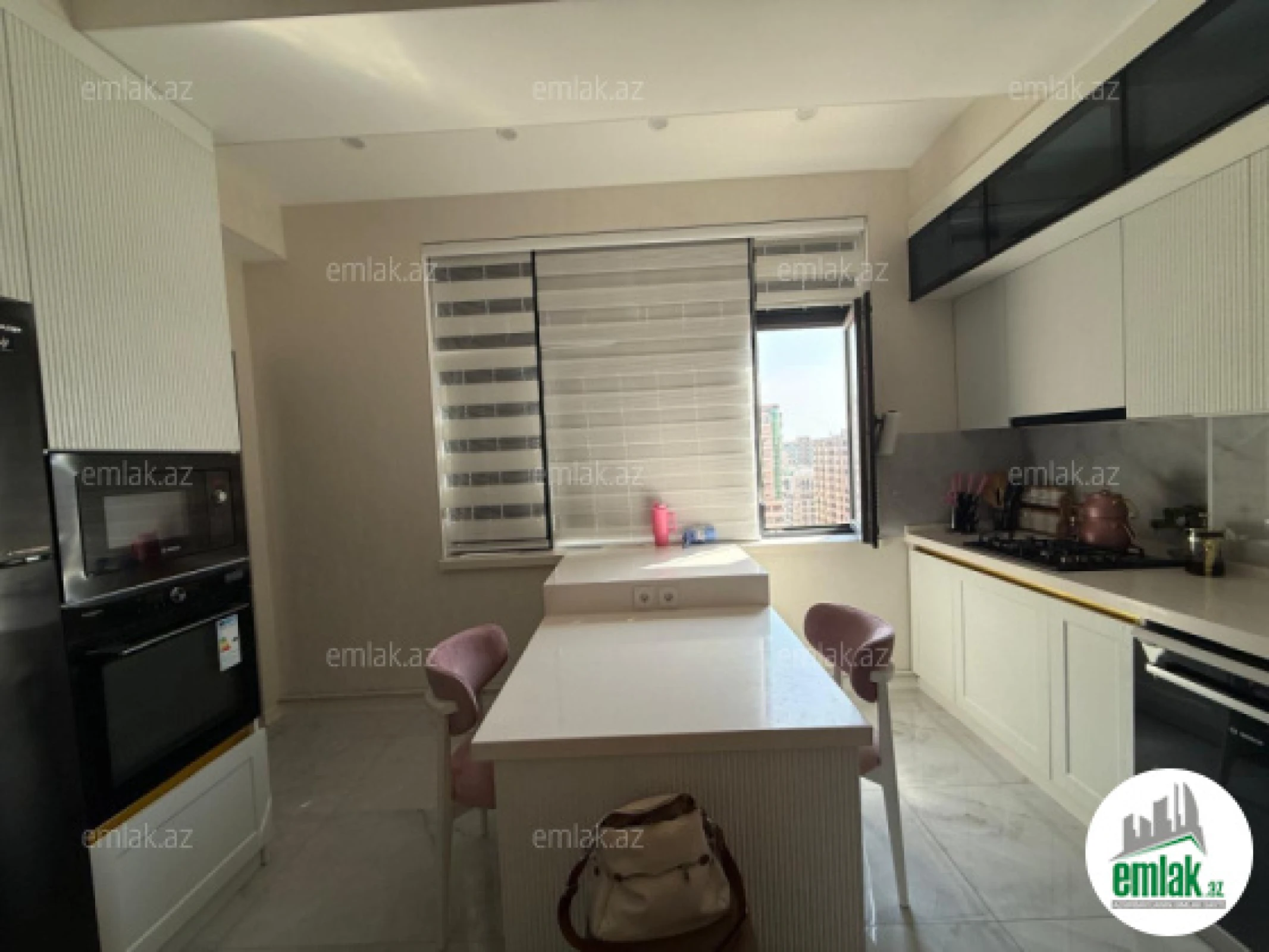 Satılır 3 otaqlı yeni tikili 106 m²