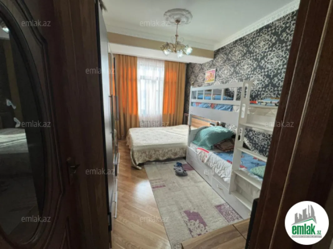 Satılır 2 otaqlı yeni tikili 67 m²