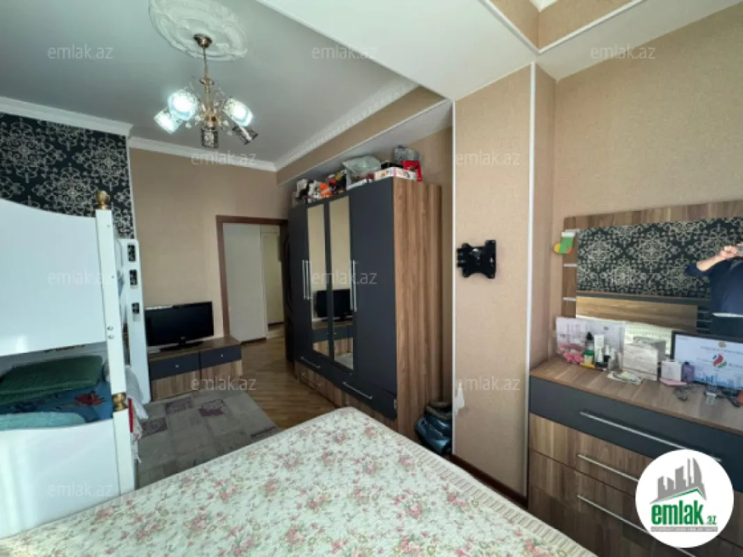 Satılır 2 otaqlı yeni tikili 67 m²