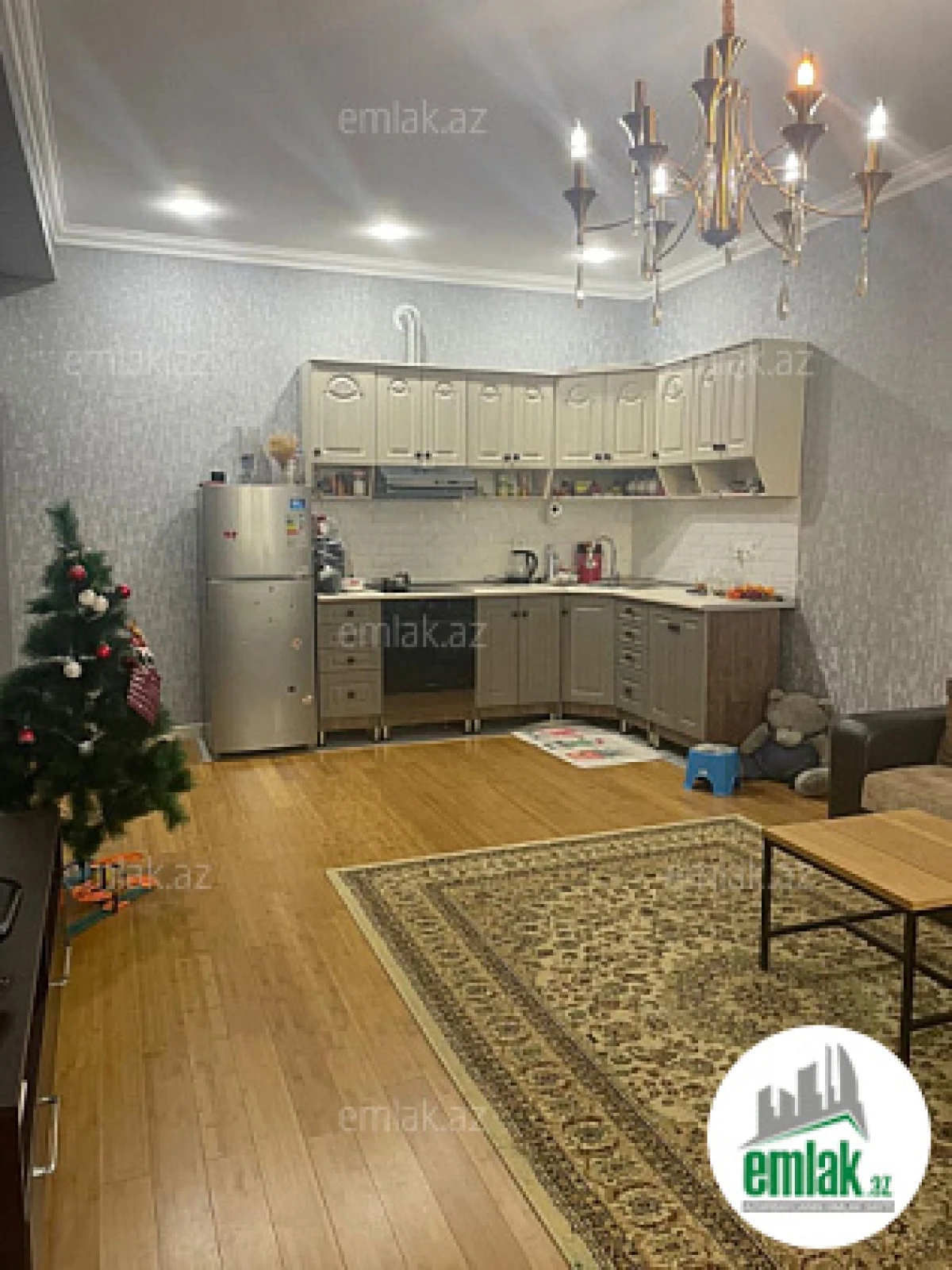 Satılır 3 otaqlı yeni tikili 96 m²