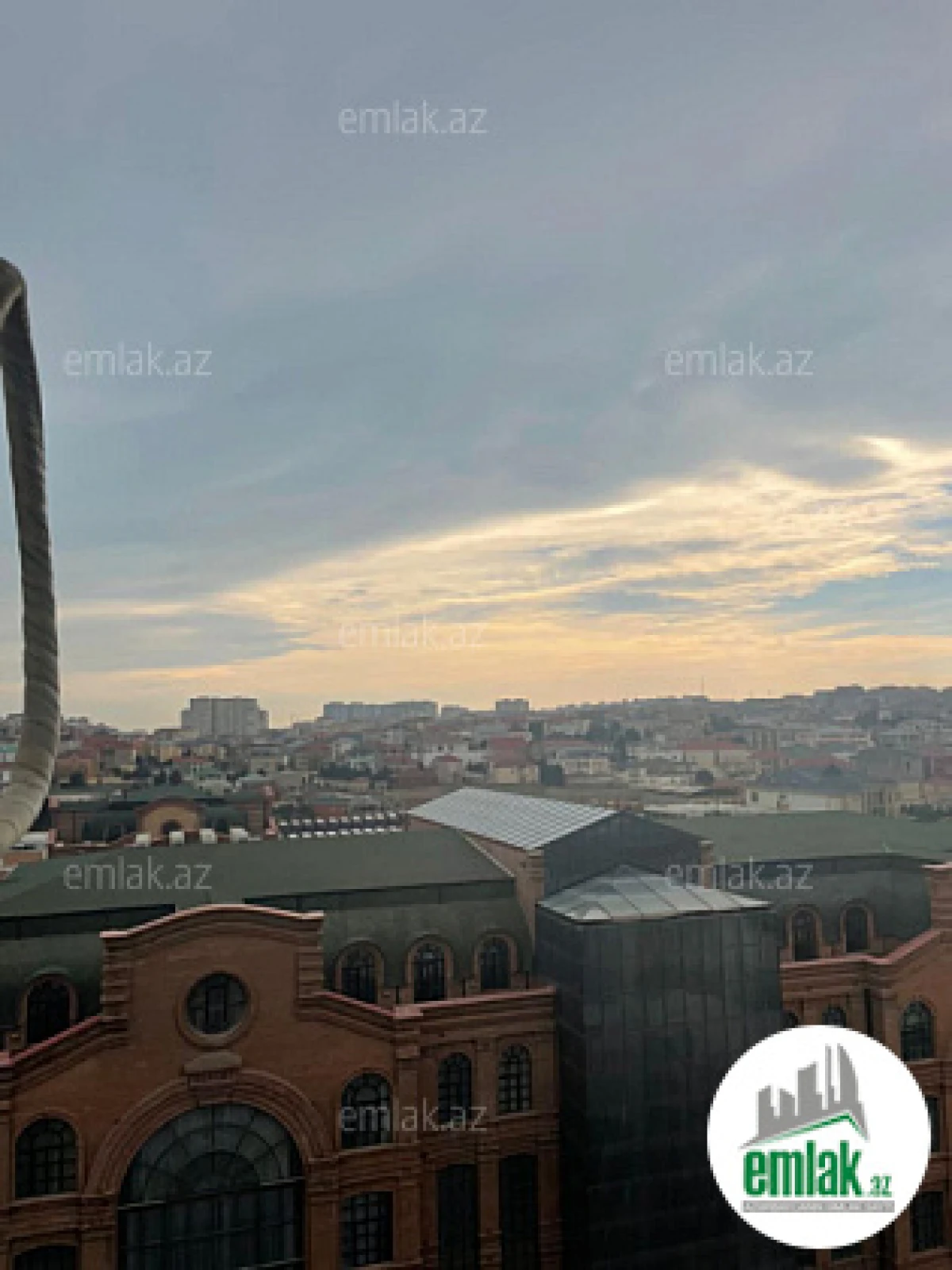 Satılır 3 otaqlı yeni tikili 96 m²