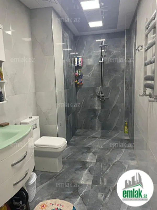 Satılır 3 otaqlı yeni tikili 96 m²