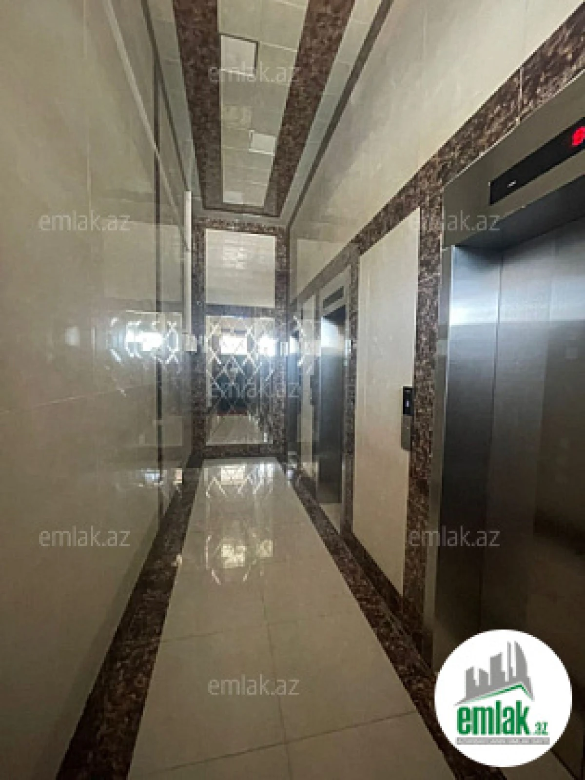 Satılır 3 otaqlı yeni tikili 96 m²