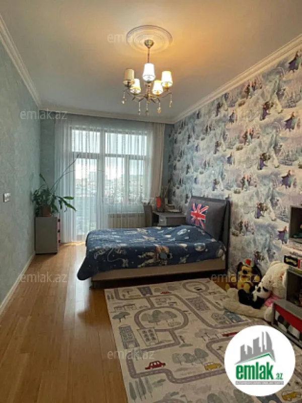 Satılır 3 otaqlı yeni tikili 96 m²