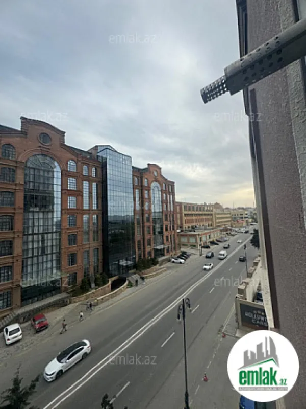 Satılır 3 otaqlı yeni tikili 96 m²