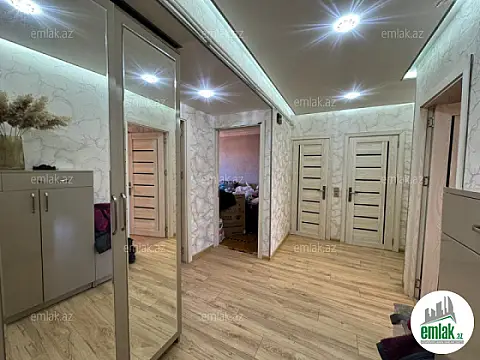 Satılır 3 otaqlı köhnə tikili 75 m²