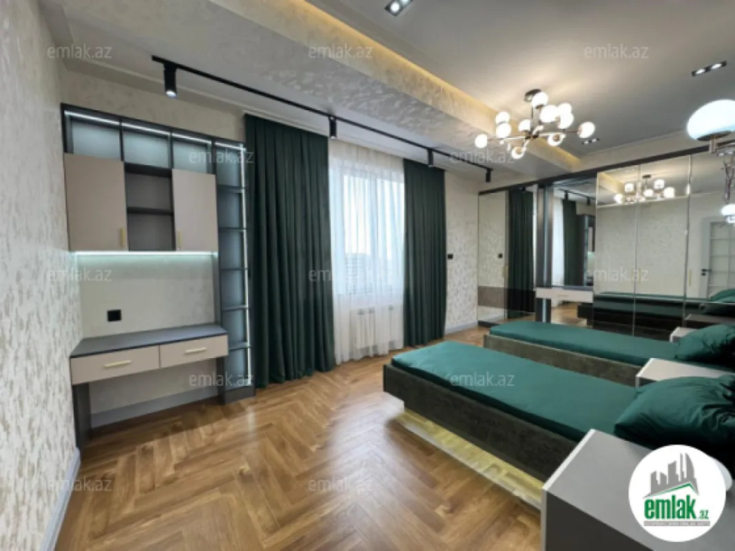Satılır 4 otaqlı yeni tikili 186 m²
