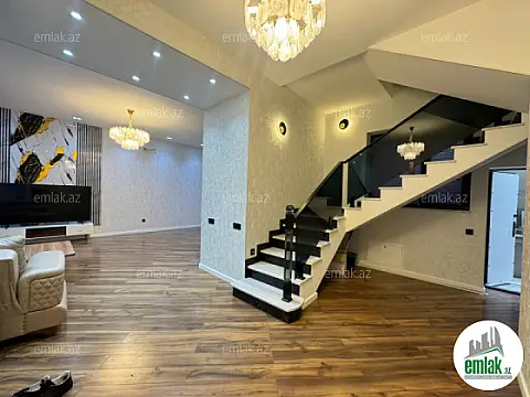 Satılır 4 otaqlı həyət evi 158 m²