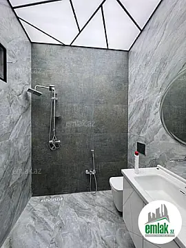 Satılır 4 otaqlı həyət evi 158 m²