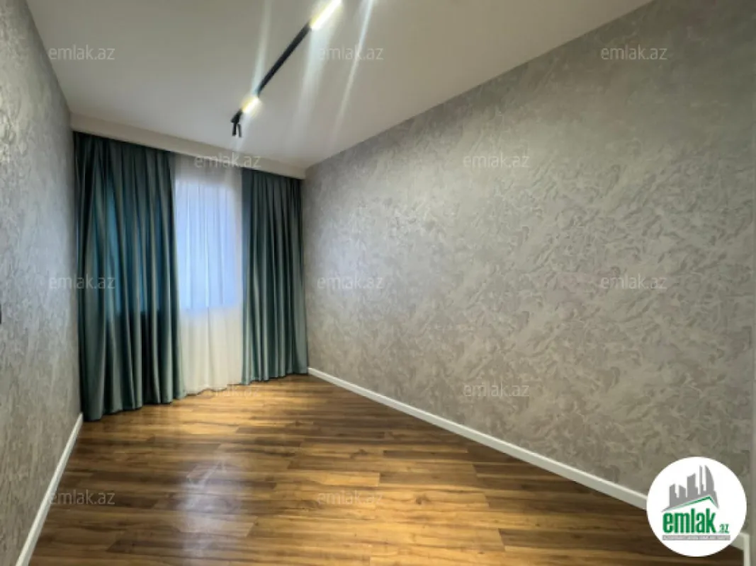 Satılır 4 otaqlı həyət evi 158 m²