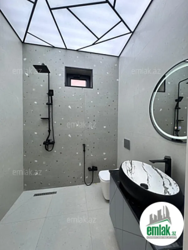 Satılır 4 otaqlı həyət evi 158 m²