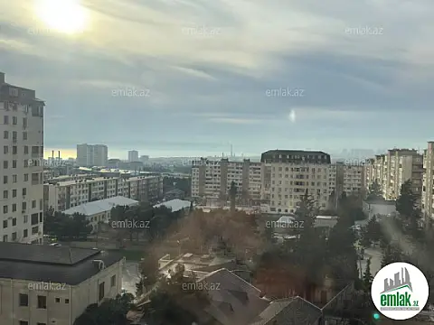 Satılır 3 otaqlı köhnə tikili 110 m²