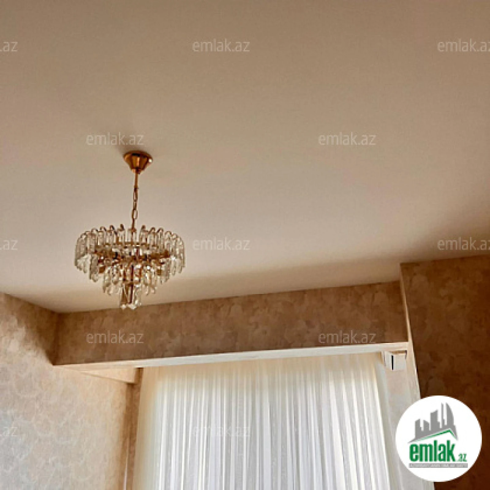 Satılır 3 otaqlı yeni tikili 120 m²