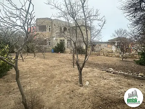 Satılır 6 otaqlı həyət evi 190 m²