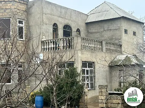 Satılır 6 otaqlı həyət evi 190 m²