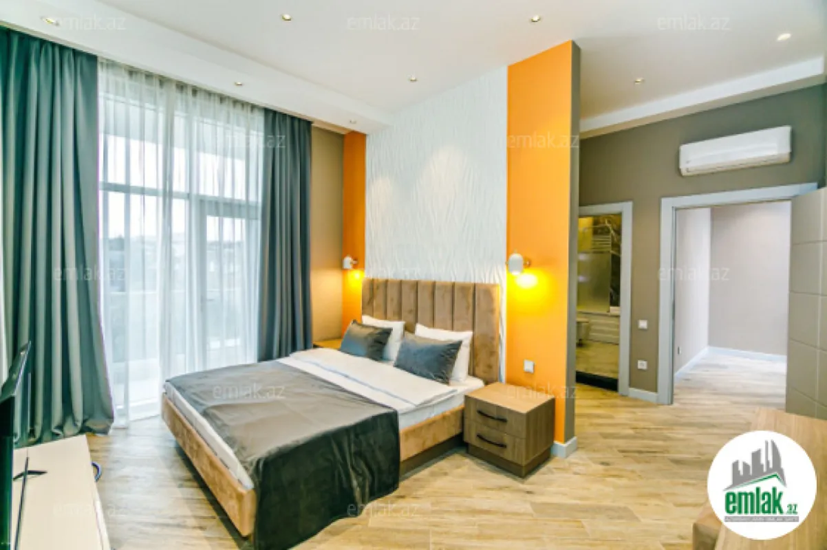 Satılır 19 otaqlı obyekt 1700 m²