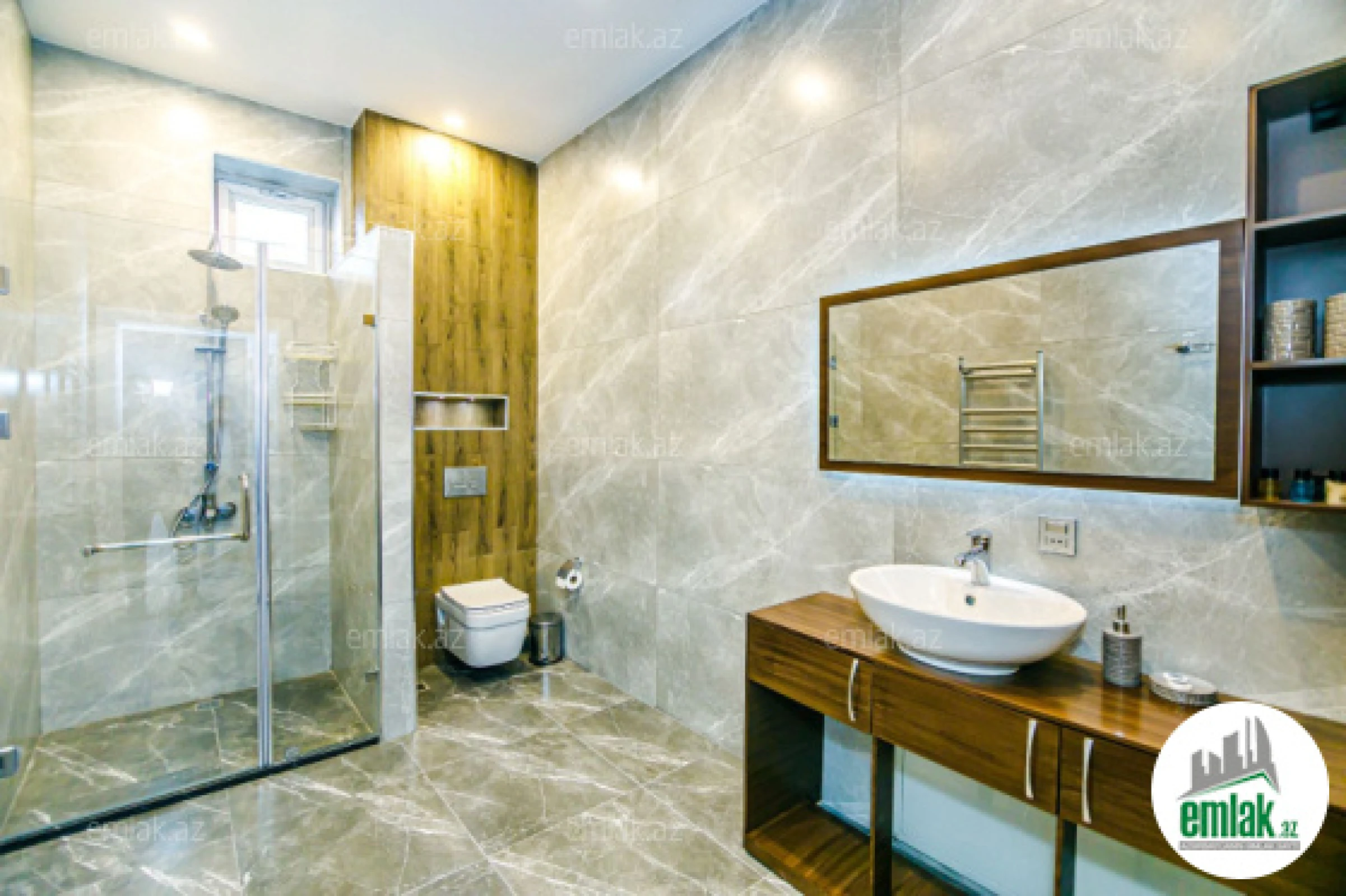 Satılır 19 otaqlı obyekt 1700 m²