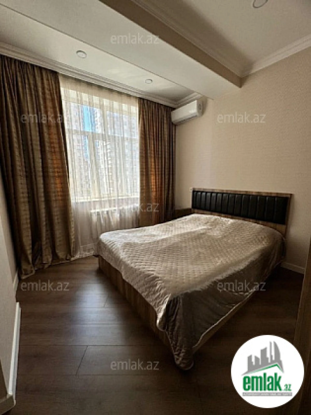 Satılır 3 otaqlı yeni tikili 115 m²