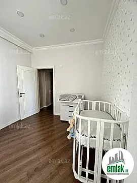 Satılır 3 otaqlı yeni tikili 115 m²