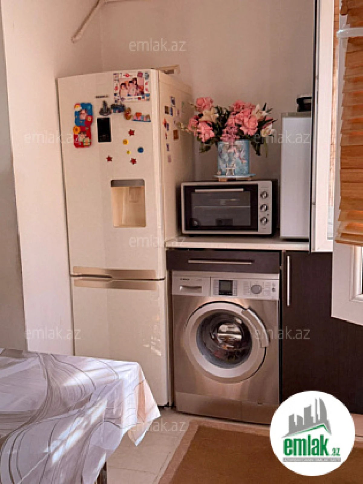 Satılır 2 otaqlı köhnə tikili 60 m²