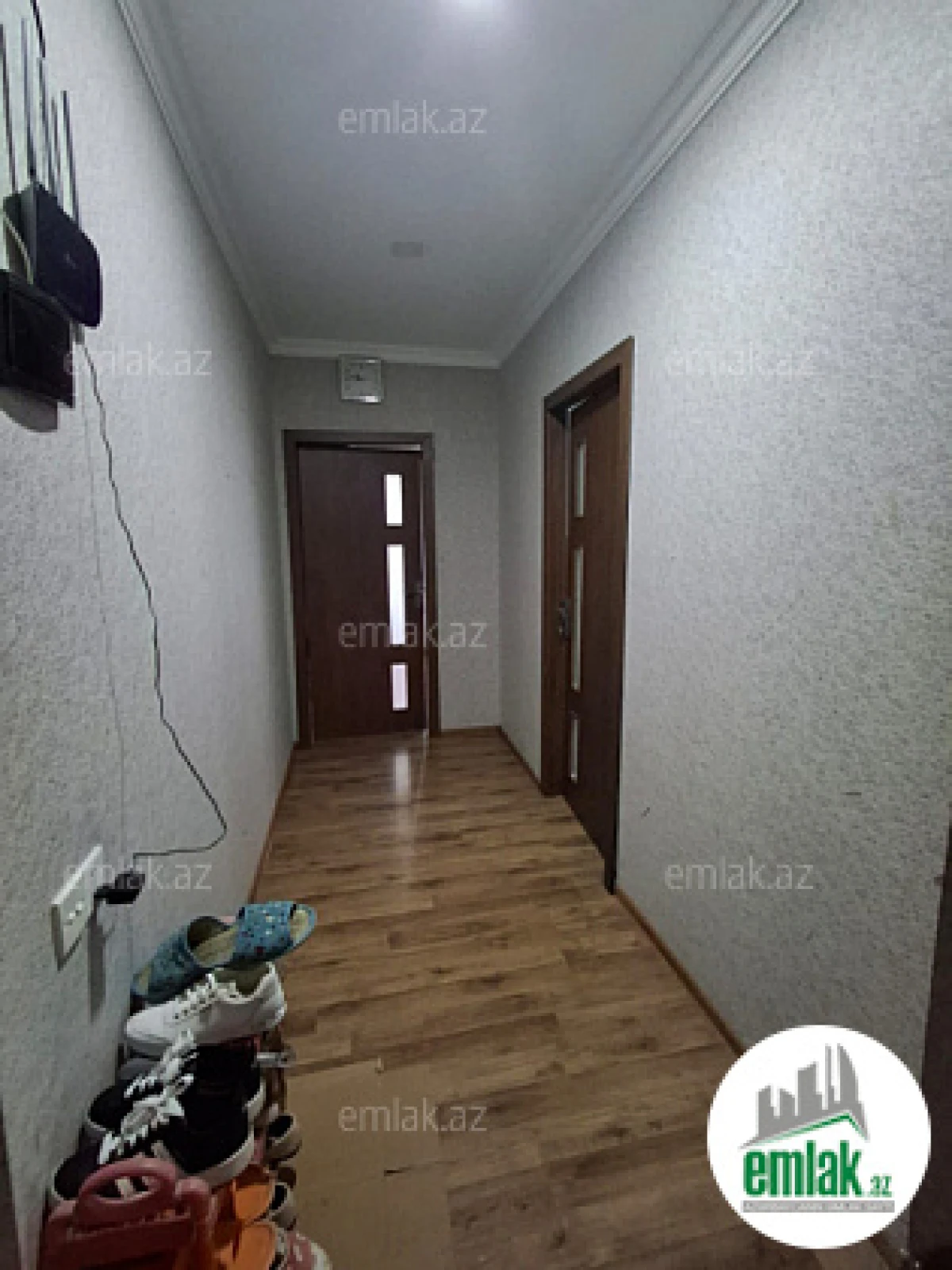 Satılır 2 otaqlı köhnə tikili 56 m²