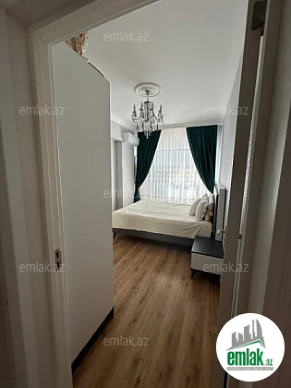 Satılır 2 otaqlı yeni tikili 78.5 m²