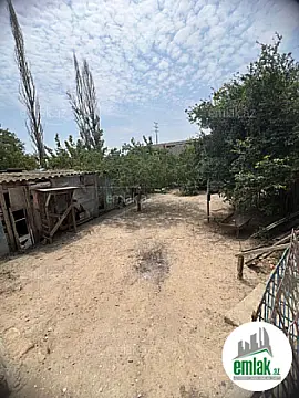 Satılır 4 otaqlı həyət evi 117 m²