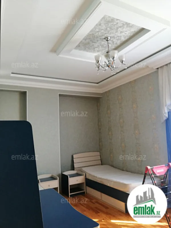 Satılır 3 otaqlı yeni tikili 90 m²