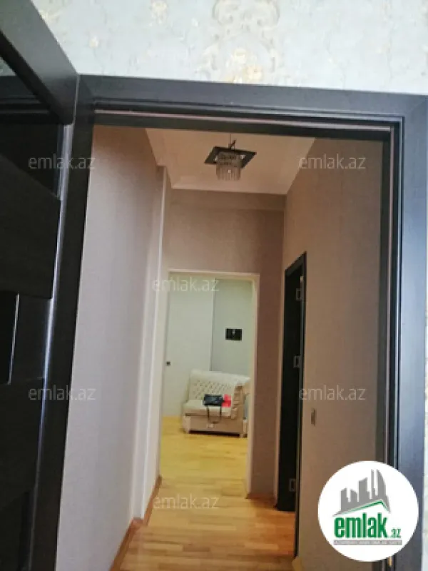 Satılır 3 otaqlı yeni tikili 90 m²