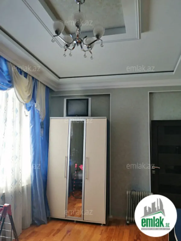 Satılır 3 otaqlı yeni tikili 90 m²