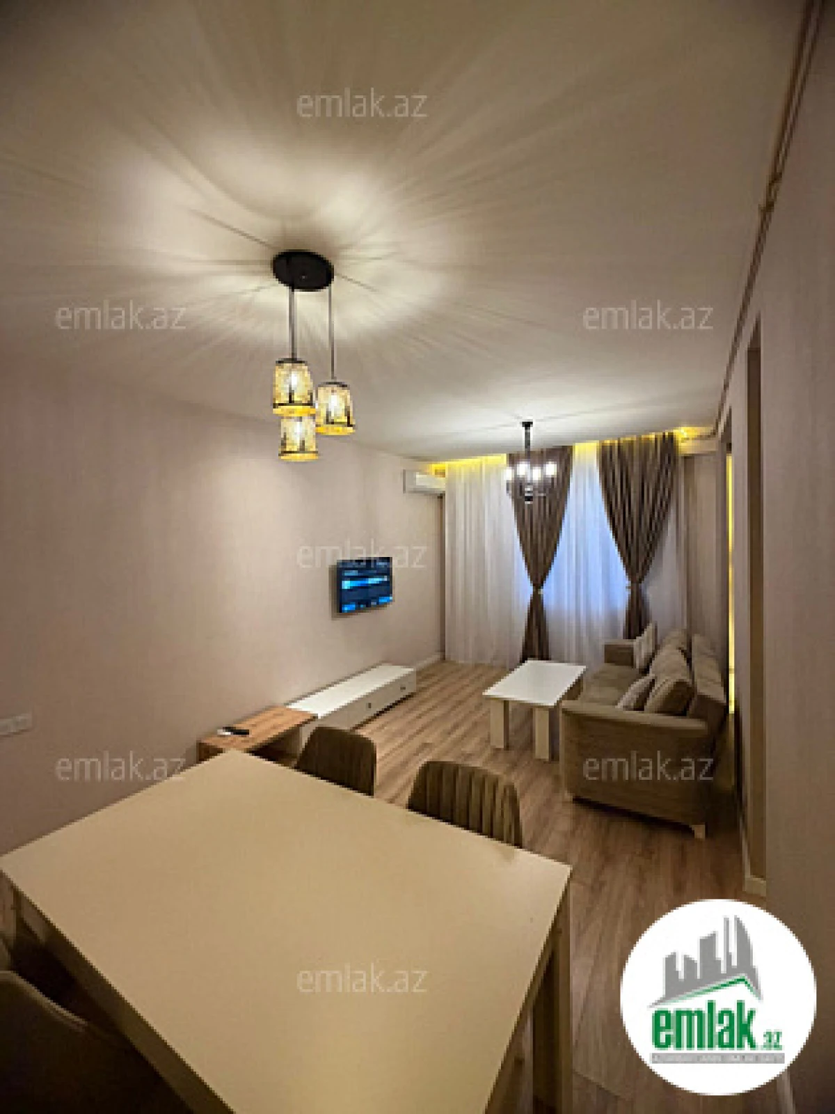 Satılır 2 otaqlı yeni tikili 75 m²